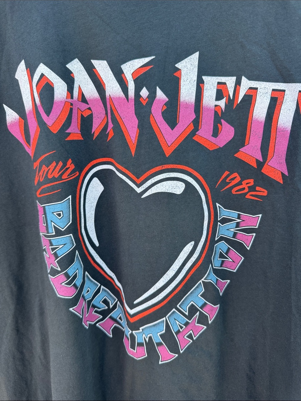NWT Joan Jett T-Shirt - Picture 3 of 12